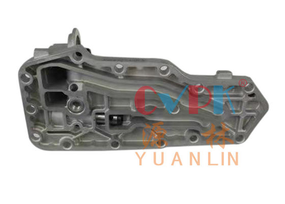 3913965 حفارة ديزل كوماتسو غطاء مبرد الزيت 3913965 Engine 6BT5.9